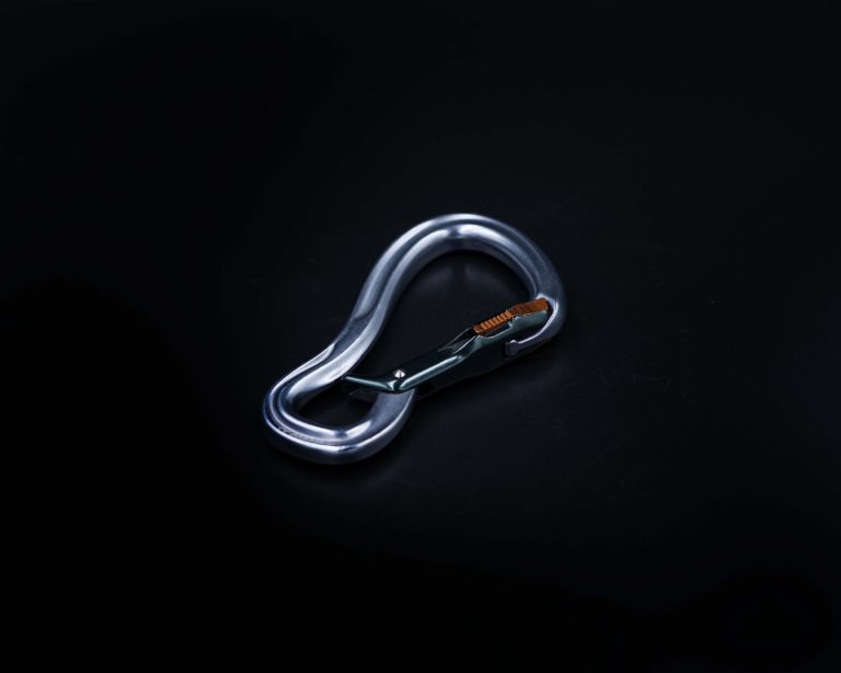 carabiner2